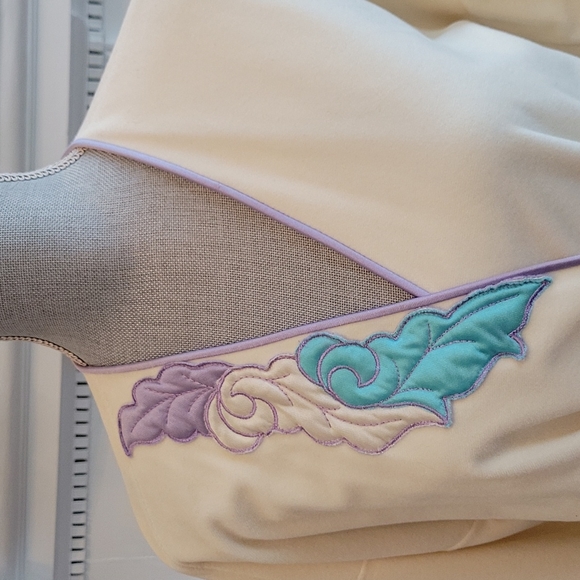 1960's Vanity Fair Dressing Gown - Picture 3 of 11